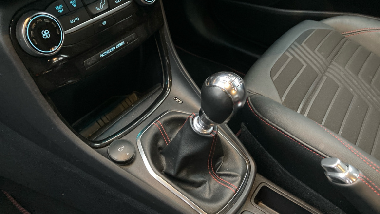 Ford Puma 1.0 EcoBoost Hybrid mHEV 155 ST-Line X 5dr Petrol Hatchback